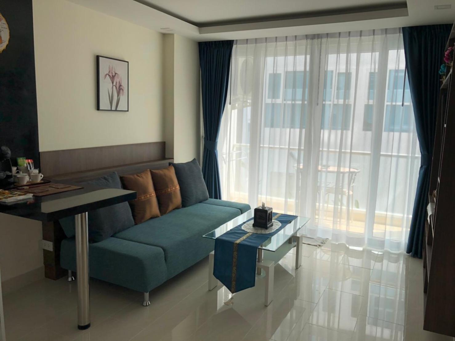 Luxury Business Suits In Grand Avenue By Pattaya City Estates Eksteriør bilde
